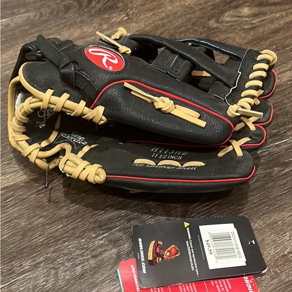Rawlings Youth Baseball Glove. 11 1/2 Inch. *NEW*